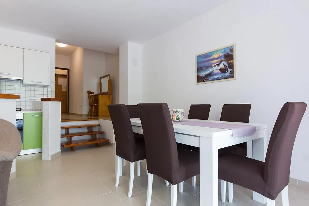 Apartment Polugic Punat